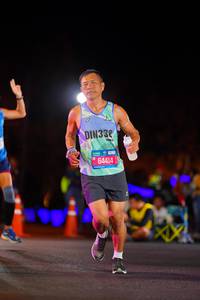 BIB: 330, 64414
                            <button type="button" onclick="openModal(21561345)" class="btn btn-primary btn-sm float-right btn-popup" data-toggle="modal" data-target=".modal-high-quality">
                        <i class="fas fa-shopping-cart"></i> Add to Cart
                    </button>
                                            <button type="button" onclick="isThisMe(21561345, true)" class="btn btn-success btn-sm float-right btn-popup btn-isme hidden" data-toggle="tooltip" data-placement="bottom" title="นี่คือรูปของคุณใช่ไหม คลิกที่นี่เพื่อเอาเข้าอัลบั้ม">
                        <i class="fas fa-plus"></i> Add to album
                    </button>
                    <button type="button" onclick="isThisMe(21561345, false)" class="btn btn-warning btn-sm float-right btn-popup btn-isnotme hidden">
                        <i class="fas fa-ban"></i> Remove from album
                    </button>